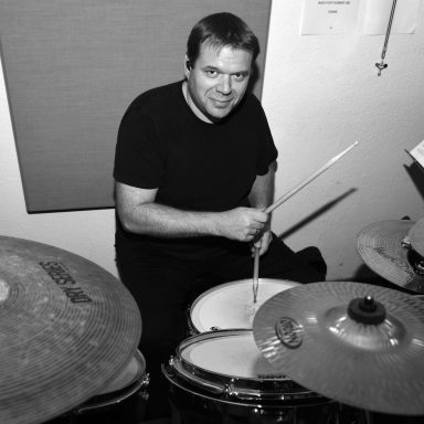 Marco an den Drums