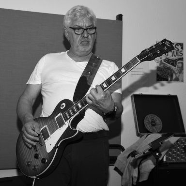 Robert mit der Les Paul